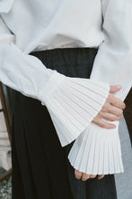 Load image into Gallery viewer, the Frankfurt Top