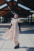 Load image into Gallery viewer, the Manchester Dress