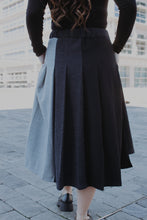 Load image into Gallery viewer, the Minsk Skirt