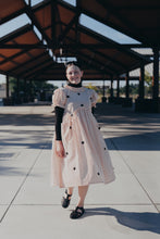 Load image into Gallery viewer, the Manchester Dress