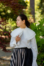 Load image into Gallery viewer, the Frankfurt Top