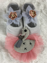 Load image into Gallery viewer, the Evie Socks || Multiple Color Options