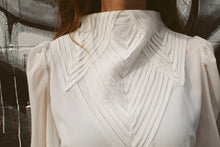 Load image into Gallery viewer, the Crowley Top || Multiple Color Options