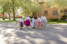 Load image into Gallery viewer, the Young London Crew Neck