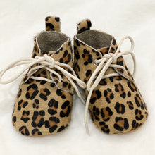 Load image into Gallery viewer, the Connecticut Shoe || Multiple Color Options