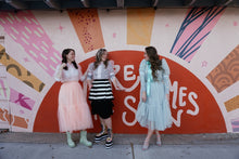 Load image into Gallery viewer, the Exeter Top