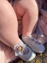 Load image into Gallery viewer, the Evie Socks || Multiple Color Options