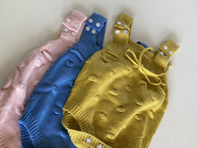 Load image into Gallery viewer, the Macaw || Multiple Color Options