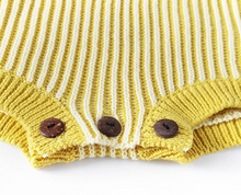 Load image into Gallery viewer, the Yellow Tang || Multiple Color Options