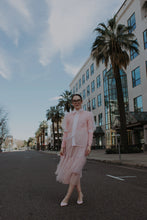 Load image into Gallery viewer, the Exeter Top