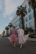 Load image into Gallery viewer, the Exeter Top