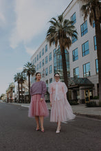 Load image into Gallery viewer, the Exeter Top