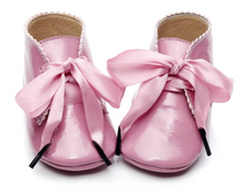 Load image into Gallery viewer, the North Dakota Shoe || Multiple Color Options