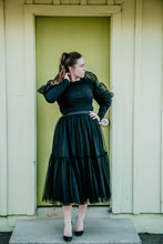 Load image into Gallery viewer, the Kaplan Skirt