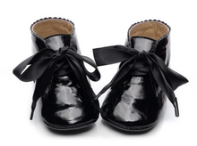 Load image into Gallery viewer, the North Dakota Shoe || Multiple Color Options