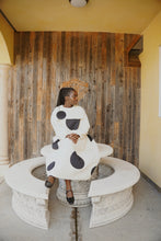 Load image into Gallery viewer, the Bacoor Dress
