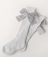 Load image into Gallery viewer, the Dasha Socks || Multiple Color Options
